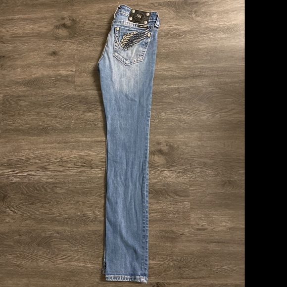 Miss Me Jeans - Picture 2 of 4
